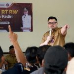 Tangani Persoalan di Masyarakat, Mas Dhito Minta Peran Aktif Ketua RT/RW 