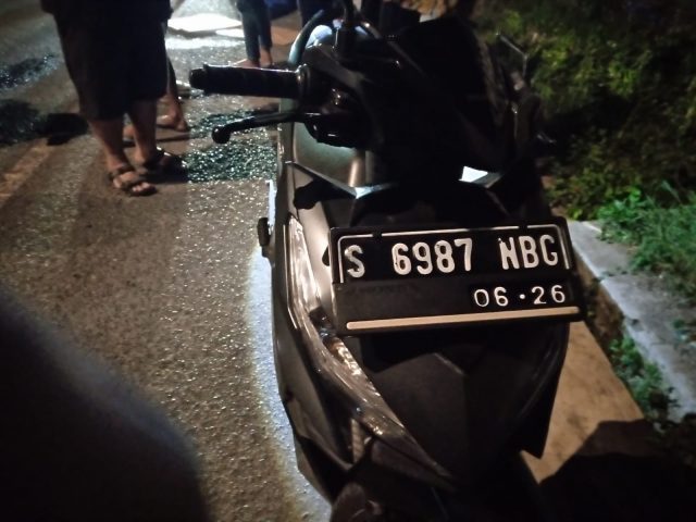 Diduga Tabrak Gundukan Aspal, Pemotor Gresik Tewas di Jombang