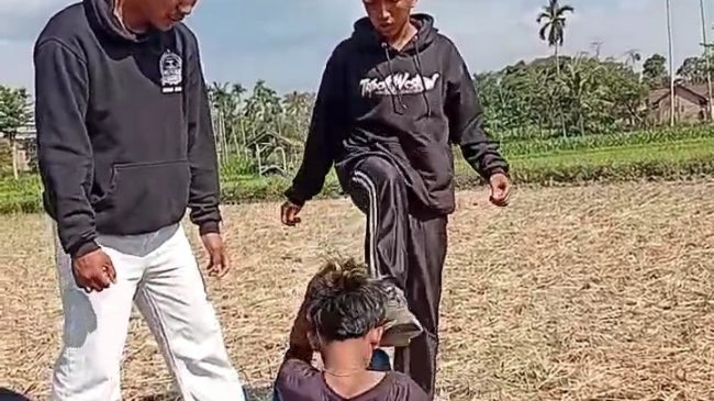Video Perundungan Remaja di Bondowoso, Viral di Media Sosial