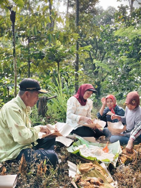 Sebelum Panen Kopi, Petani Wonosalam Gelar Bancakan Sebagai Doa dan Syukur