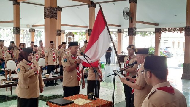 Wabup Ulfiyah Resmi Dilantik Jadi Ketua Kwarcab Pramuka Situbondo, Masa Bhakti 2025-2030