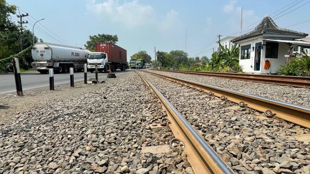 Selama Perbaikan Rel di Lamongan, PT KAI Imbau Masyarakat Gunakan Jalur Alternatif