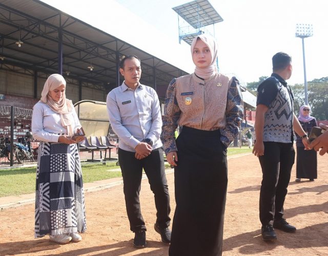 Mbak Wali dan Manajemen Persik Kediri Sidak Bersama Stadion Brawijaya