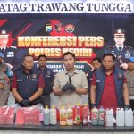 Diduga Jual Miras Oplosan, Warga Kepung Ditangkap Usai Tewaskan Tiga Orang