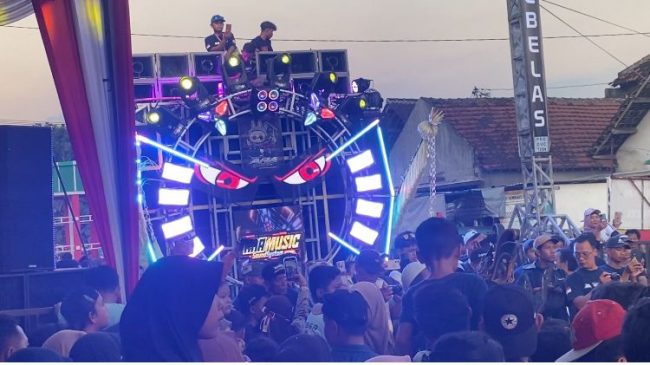 Saat Nonton Sound Horeg, Ibu Muda di Lumajang Meninggal