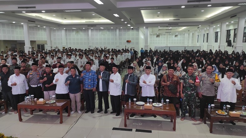 Momentum Hari Santri dan Sumpah Pemuda, Ponpes Wali Barokah Kediri Gelar Seminar - FaktualNews.co